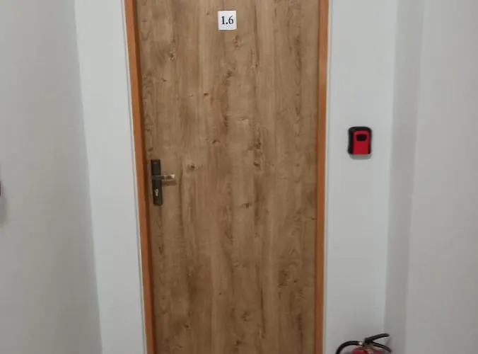 Pokoje Blisko Morza I Centrum ホステル グディニャ